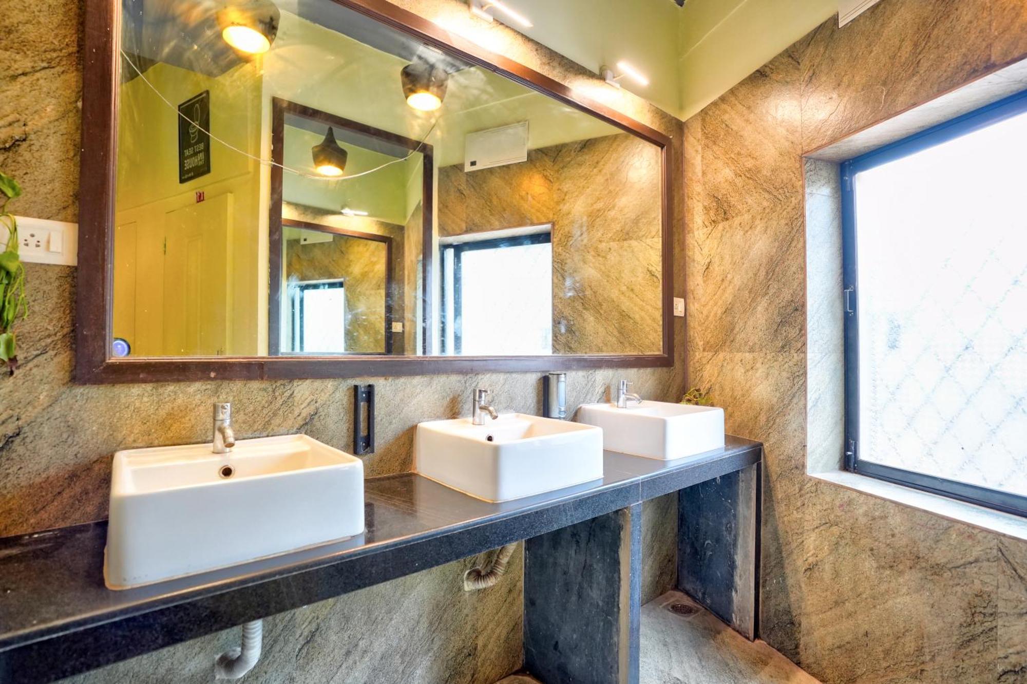 Hive Hostel Anjuna By Just Travels Extérieur photo